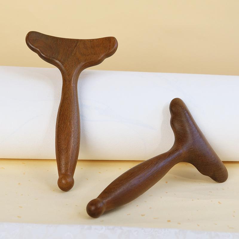 かっさプレート 多機能 金糸檀木製 魚尾型 フェイシャル美顔器 経絡 ツボ押し 筋膜リリース マッサージ..