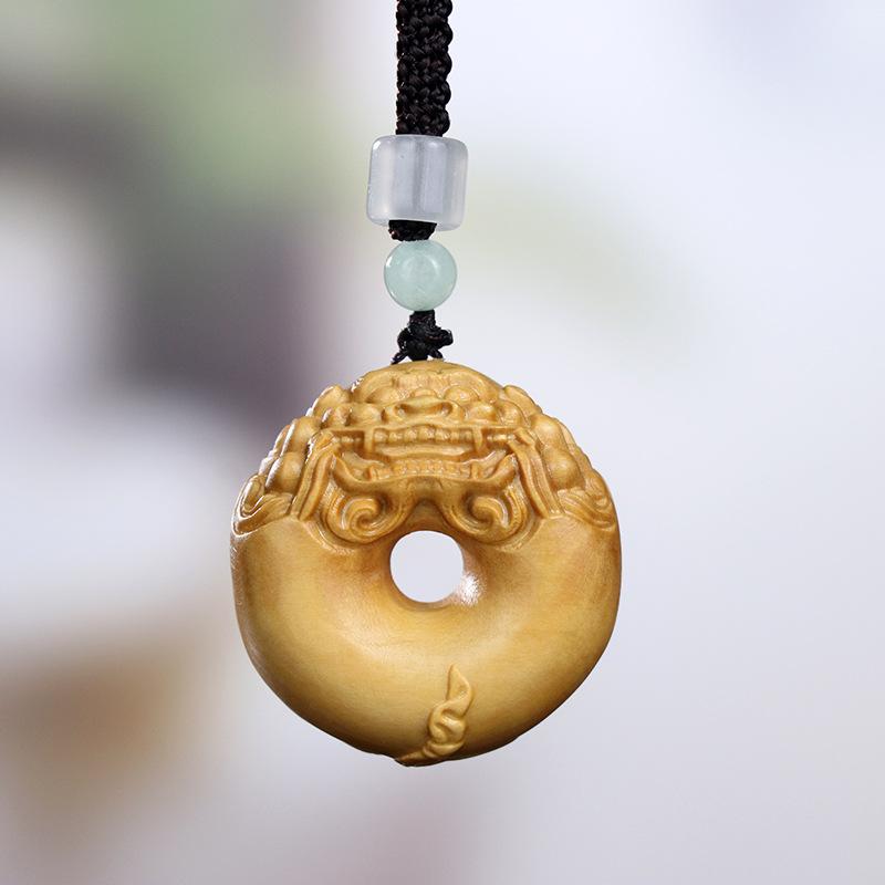 キーホルダー メンズ レディース 男女兼用 つげの木 彫刻 貔貅 平安扣 車用品 バッグチャーム 掌玩物 ..