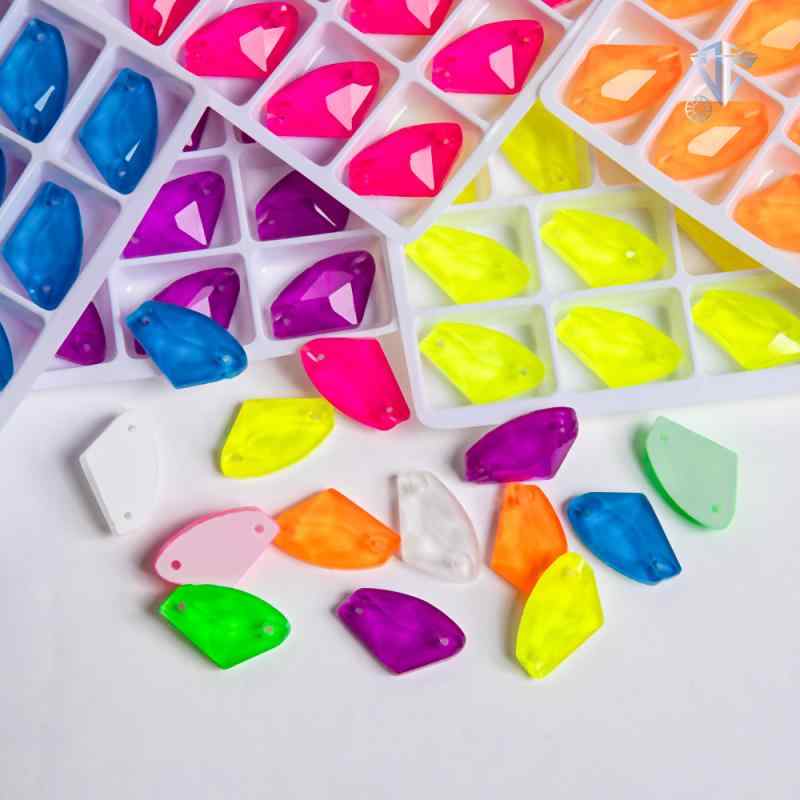 ラインストーン 蛍光AB 平底ガラス 手縫い 電気メッキ加工 ミックスサイズ 複数形状 カラフル 裁縫用 手芸材料 装飾パーツ