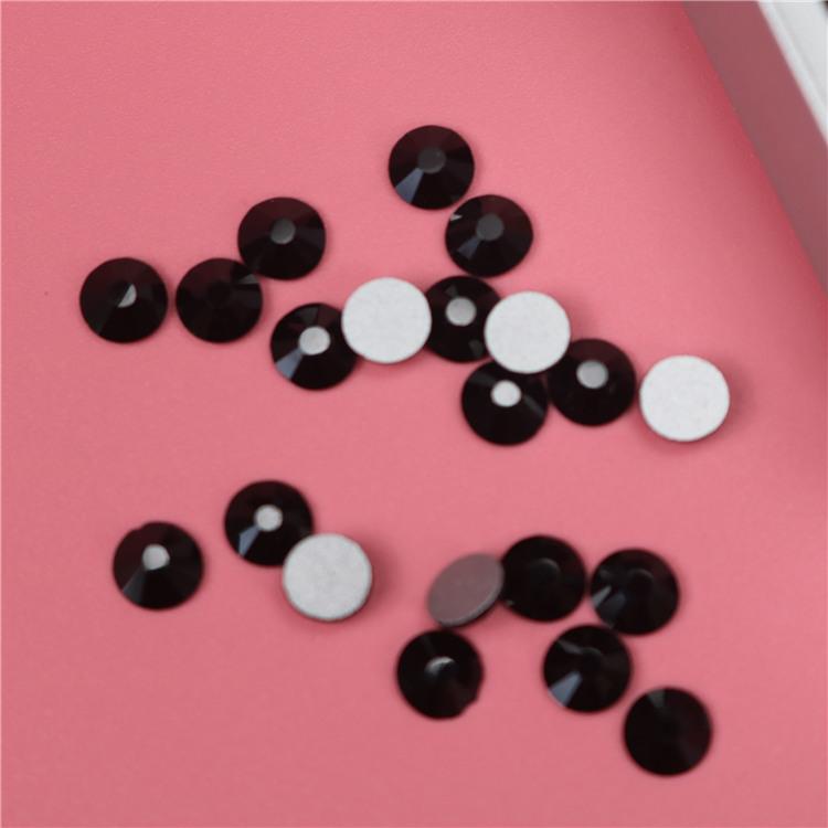 ホットフィックス ラインストーン ブラック フラットバック 電気メッキ加工 ガラス製 おしゃれ 高品質 ..