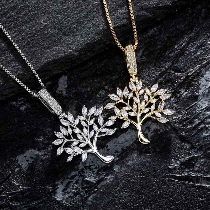 ネックレス クリスマスツリー 生命の樹 透かし彫り 金メッキ加工 秋冬 ファッション 上質 ペンダント ..