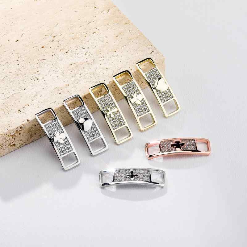 靴アクセサリー ユニセックス ヒップホップスタイル 銅製 ジルコニア 十字架 ハート 天使モチーフ ゴー..