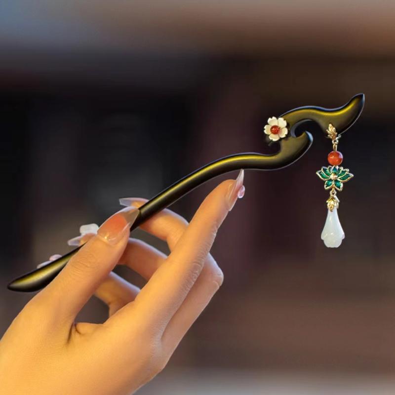 簪 レディース かんざし 高級感 漢服 新中華風 古風 木製 花モチーフ 和装 浴衣 着物 結婚式 パーティー 成人式 卒業式 イベント ヘアアレンジ ヘアアクセサリー