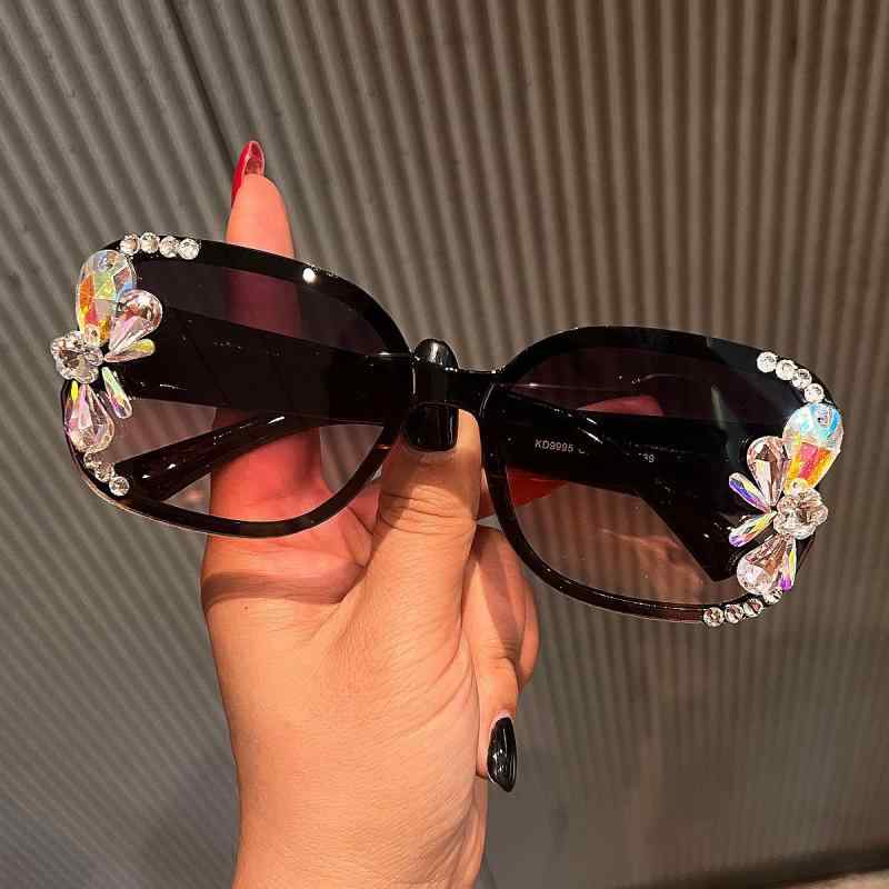 サングラス レディース UV400 遮光 高級感 韓国風 ファッション 豪華 ラインストーン 紫外線対策 ストリートスナップ ビーチ アウトドア PCレンズ スクエア型 日焼け対策 パーティー