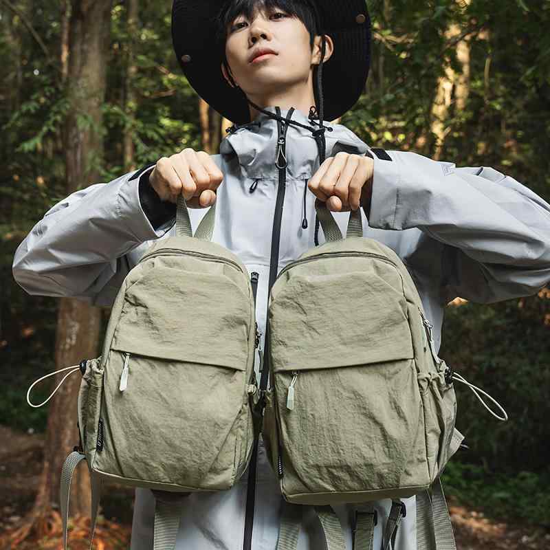 ボディバッグ メンズ レディース 男女兼用 多機能 2WAY リュック ショルダーバッグ 軽量 防水 ナイロン..