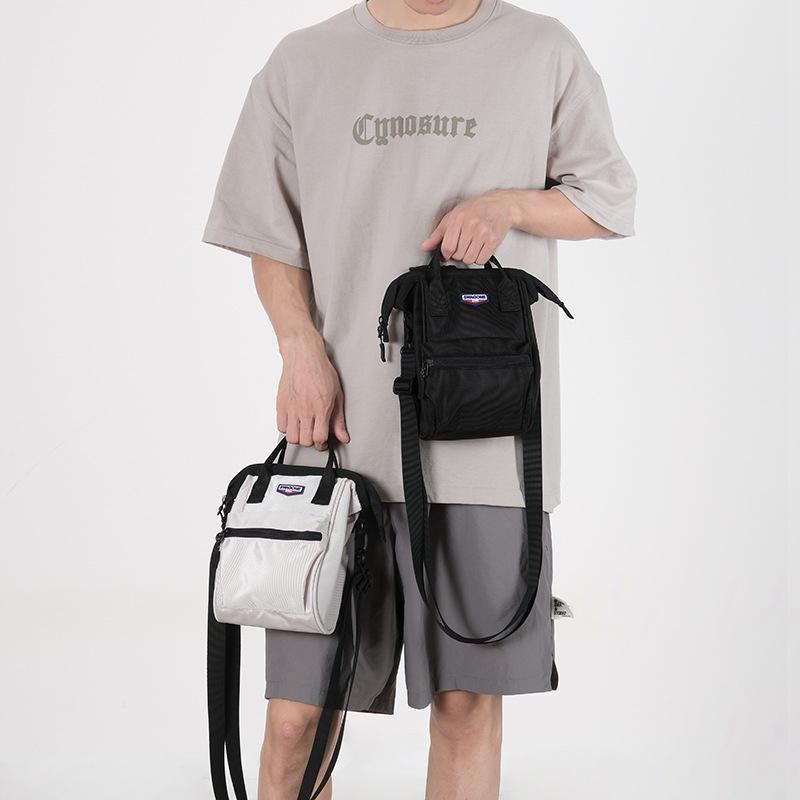 ショルダーバッグ メンズ 手提げバッグ 斜め掛けバッグ リュックサック バックパック スポーツバッグ 大容量 通気性 オックスフォード生地 デイリーユース 通勤 通学 8インチタブレット収納 ストリート カジュアル ブラック ホワイト 秋冬