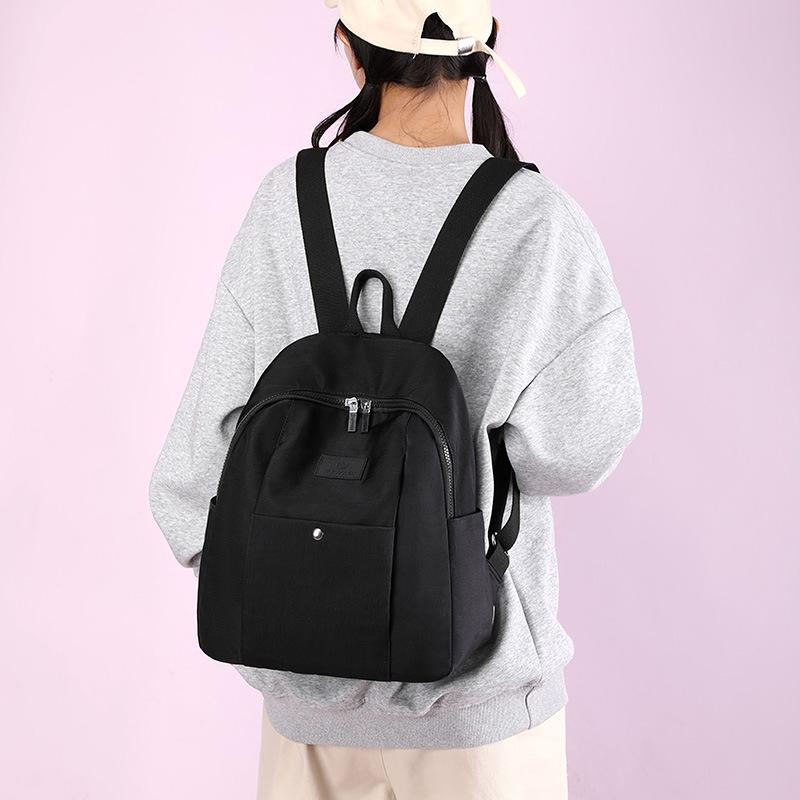 リュックサック レディース 大容量 多機能 10インチPC対応 軽量 通勤用 旅行用 学生用 カジュアル シン..