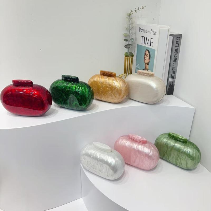 ショルダーバッグ レディース アクリル 楕円型 貝殻型 ストーン柄 ロック金具 フォーマル イブニング クラッチ ワンショルダー 斜めがけ