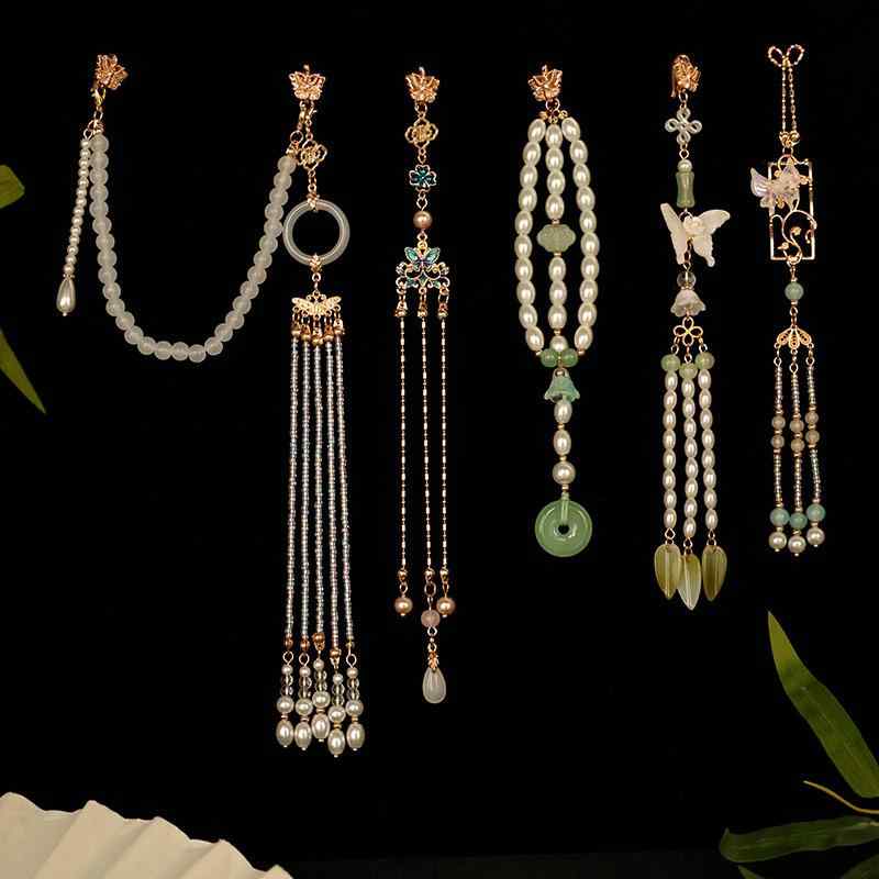 ブローチ レディース 春夏 襟元止め 胸元隠し レトロ エレガント 上品 ロングタッセル フラワー チャイ..