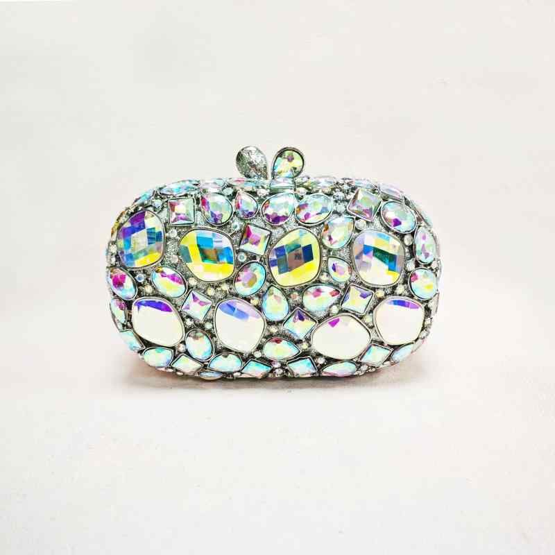 クラッチバッグ レディース チェーン ショルダーバッグ 大粒ラインストーン 総ビジュー 透かし彫り イ..