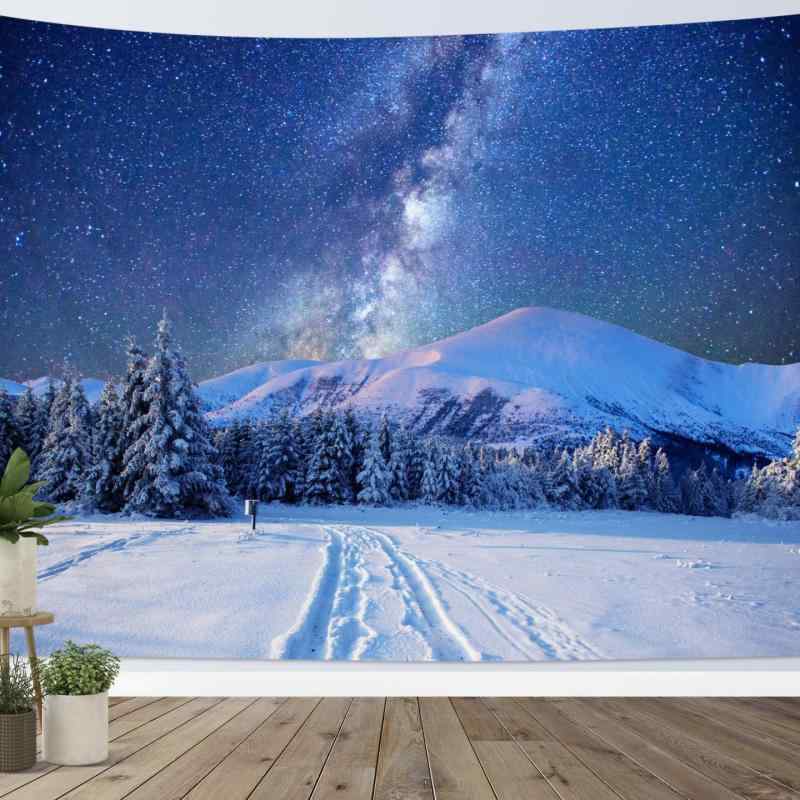 タペストリー 星空 雪山 松林 壁掛け 北欧風 デジタル熱転写 ポリエステル製 洗濯機洗い可 部屋 リビング 寝室 寮 装飾 インテリア