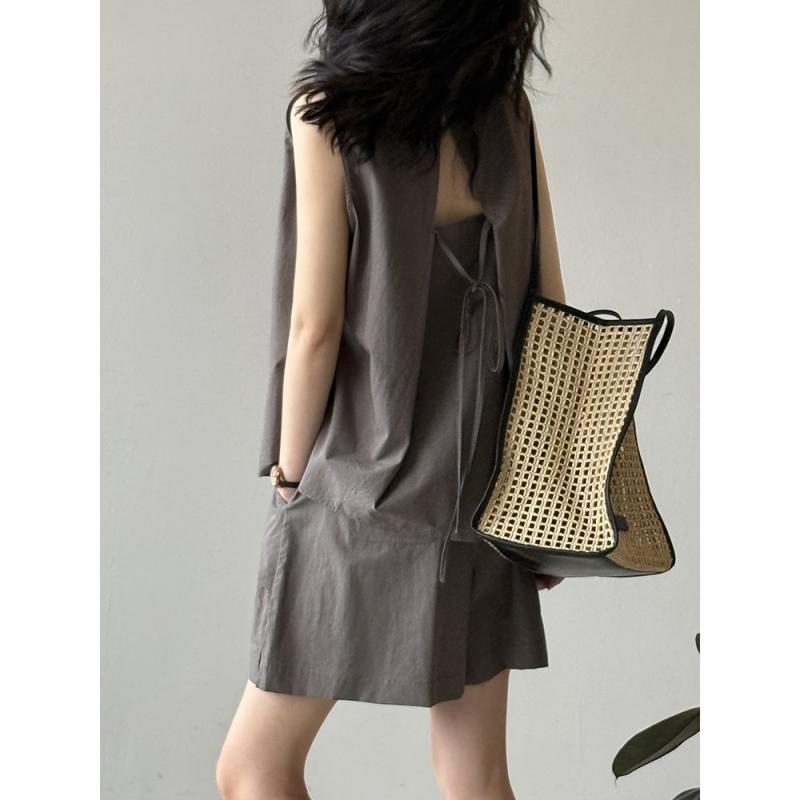 セットアップ レディース 夏 部屋着 ゆったり リラックス シンプル ノースリーブ 背中開き トップス ワイドショートパンツ 2点セット カジュアル 日韓風 上品 綿 無地