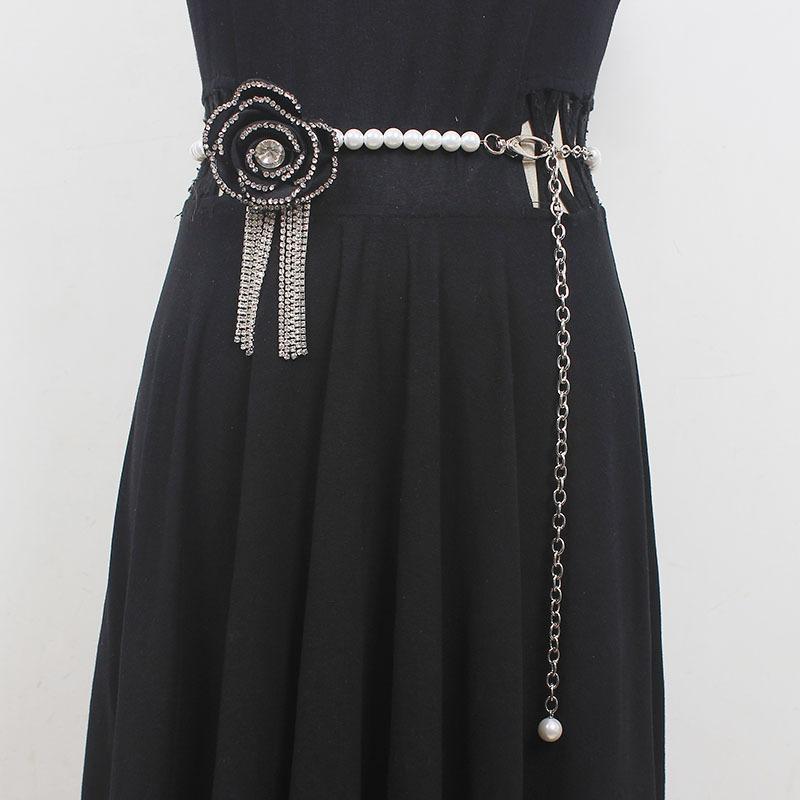 楽天モズラボウエストチェーン レディース 女性用 パール パール チェーン 装飾 飾り スカート ドレス ワンピース ファッション おしゃれ 新商品 春夏 インフルエンサー 人気 パーティー 結婚式 二次会 フォーマル カジュアル 上品 エレガント スタイルアップ