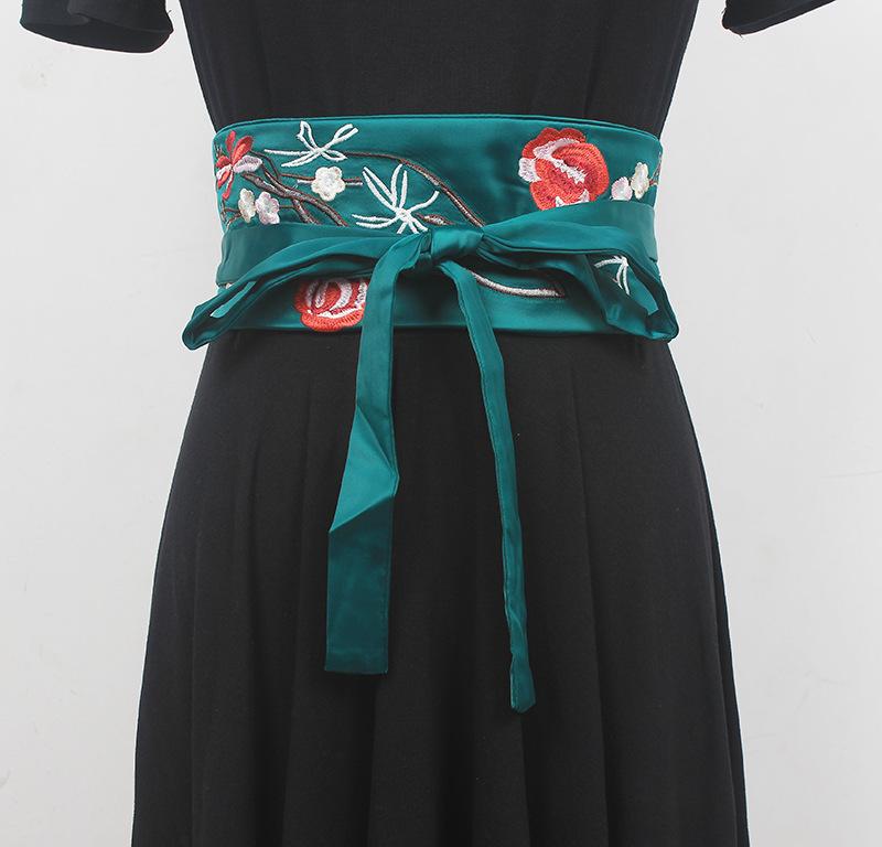 ベルト レディース 中国風 刺繡 幅広 ウエストマーク サッシュベルト シルク調 布製 リボンベルト 上品 エレガント ワンピース ドレス フォーマル カジュアル スタイルアップ効果 白 黒 赤