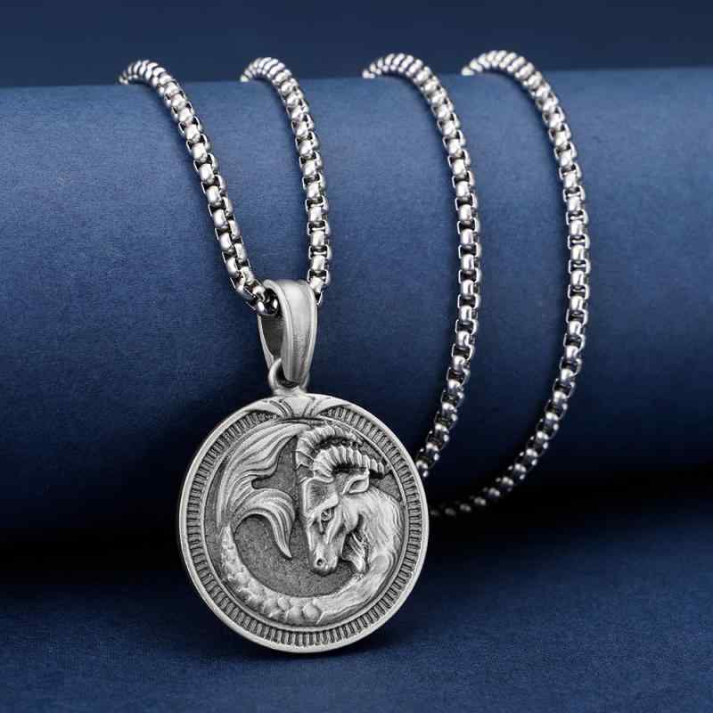 ネックレス メンズ 山羊座 ハンドメイド チタン鋼 レトロ ヴィンテージ 個性的 欧米ファッション トレンド クール ブラック 星座モチーフ ペンダント トップ アクセサリー