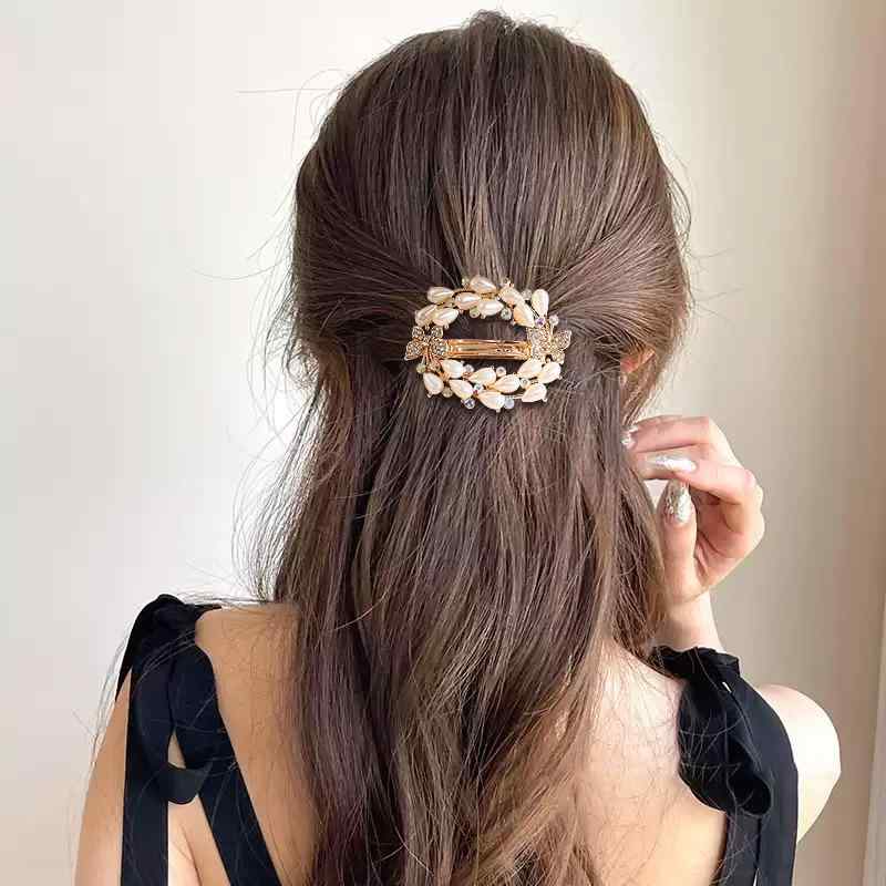 ヘアクリップ レディース まとめ髪 アップヘア ラインストーン ビジュー 花モチーフ タッセル リボン ..