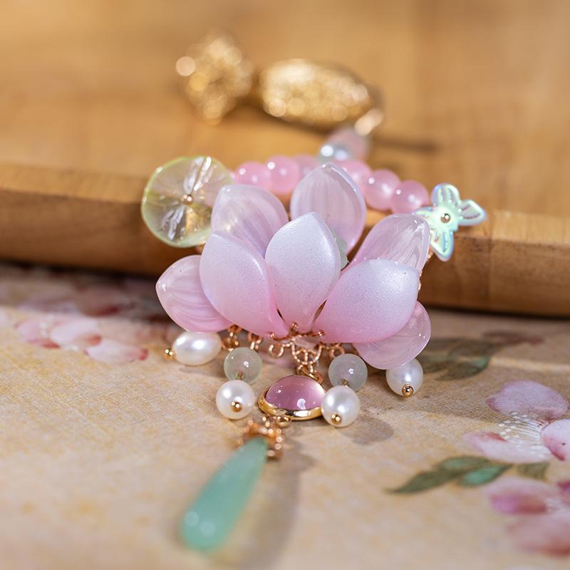 帯飾り ピンク 蓮の花 揺れる タッセル 中華風 古典柄 仙女風 手作り ガラス製 煌めく 漢服 チャイナド..