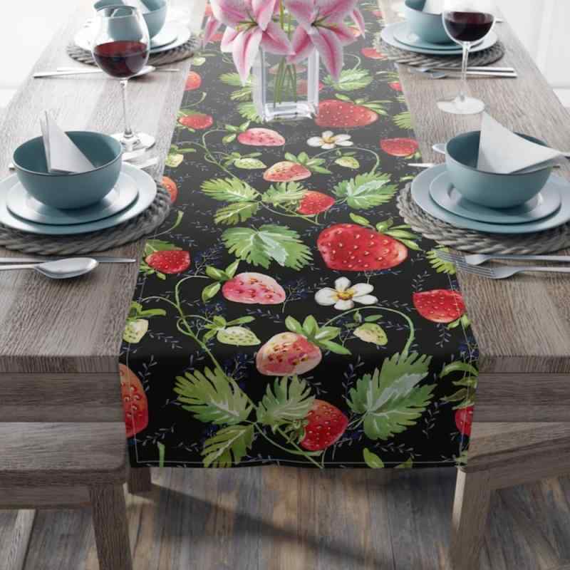 テーブルランナー フルーツ イチゴ柄 かわいい ポリエステル製 リビング ダイニング 寝室 屋外 アウトドア パーティー イベント おしゃれ インテリア飾り
