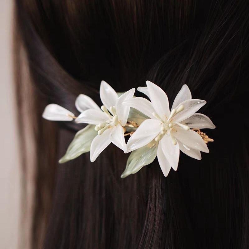 ヘアクリップ キッズ 子供用 木蓮 マグノリア 花モチーフ オリジナルデザイン さわやか 上品 高見え シ..