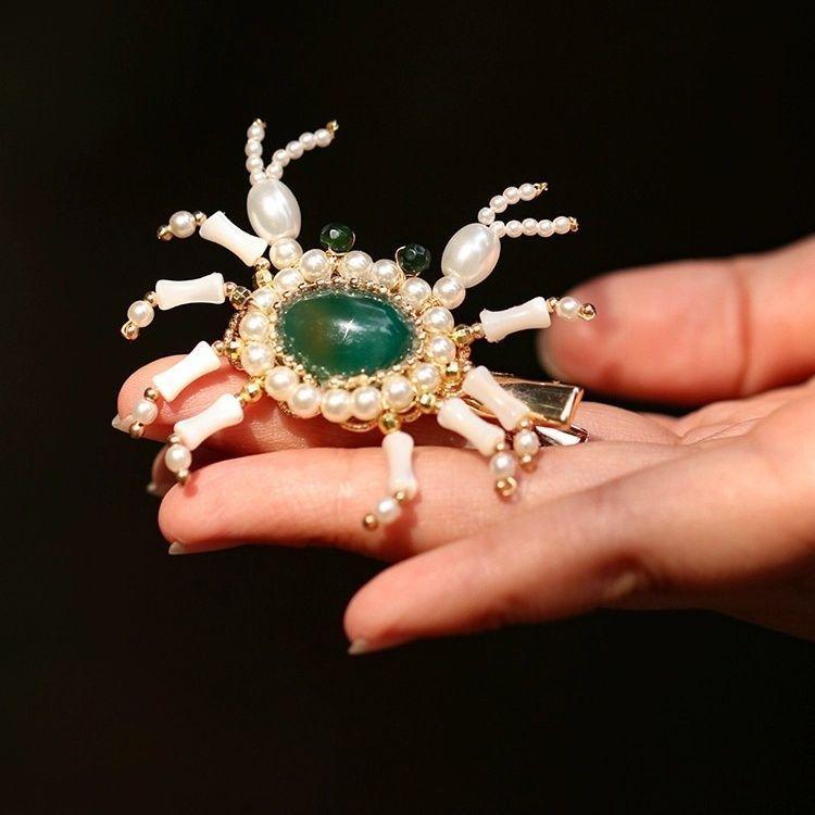 ヘアクリップ レディース ミニ カニモチーフ ユニーク クラシックダンス 古典舞踊 発表会用 ハンドメイド ダックビルクリップ おしゃれ かわいい 髪飾り 個性...