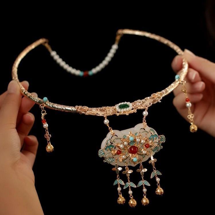 ネックレス 男女兼用 瓔珞 フリンジ タッセル 花モチーフ 合金製 丸玉チェーン 古風 中国風 レトロ 宮廷風 漢服 チャイナドレス 婚礼衣装 馬面スカート 秀禾服 チョーカー 首飾り アクセサリー