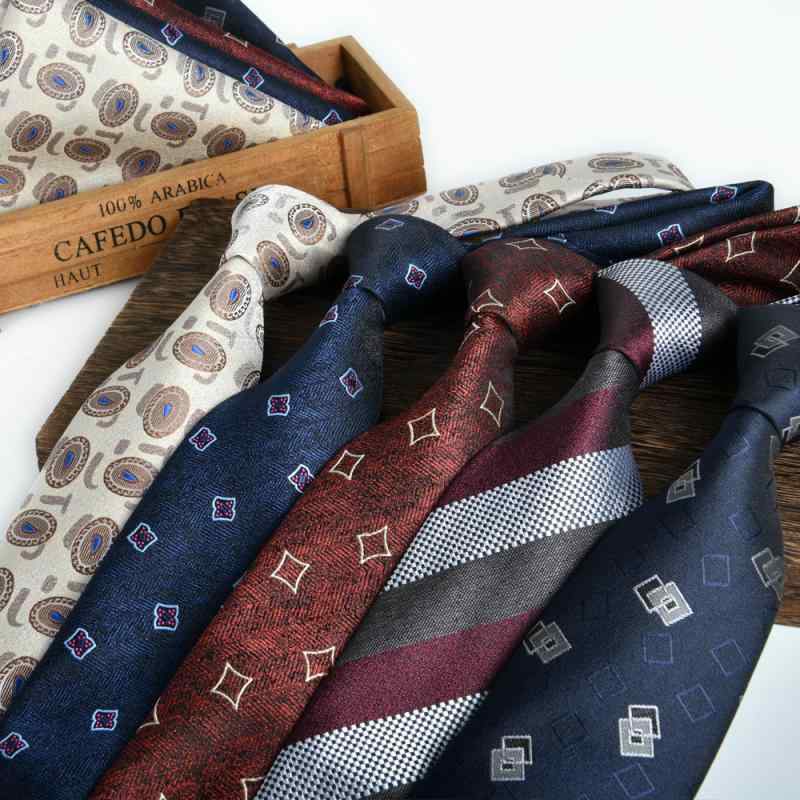 ネクタイ メンズ 大柄ジャガード 8cm幅 ポケットチーフ 2点セット フォーマル ビジネス 正装 結婚式 冠婚葬祭 成人式 セレモニー パーティー 通勤 オフィス ポリエステル ストライプ