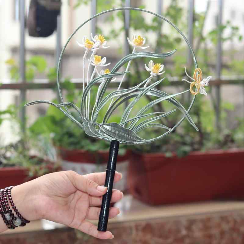 うちわ 中国古典風 レトロ 漢服アクセサリー 糸巻き花 蘭デザイン 手作り エレガント 撮影小物 舞台小..