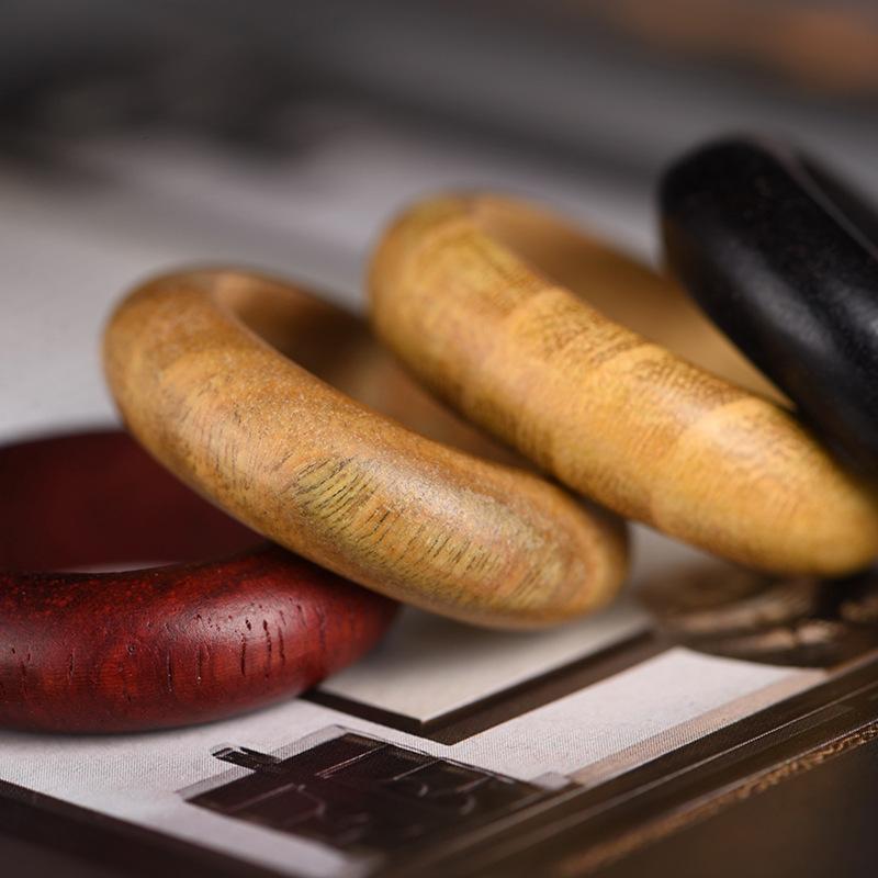 指輪 リング メンズ レディース ユニセックス 木製 ウッド 紅木 黒檀 緑檀 血檀 黄金木 紫檀 彫刻 幾何学模様 槌目 民族風 エスニック レトロ クラシック カップル ペア