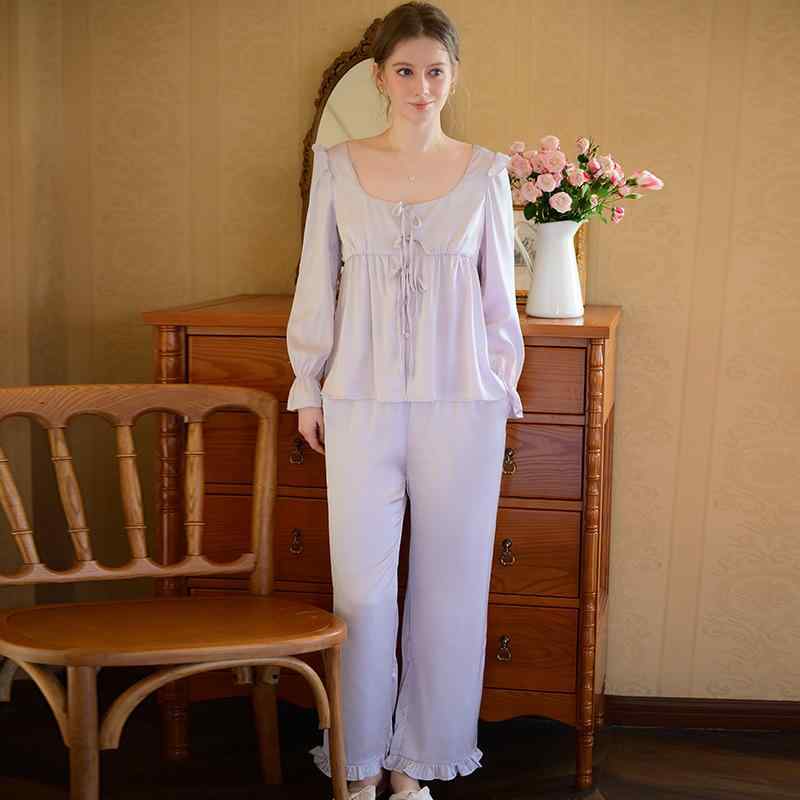 楽天モズラボパジャマ レディース 薄手 快適 ゆったり Vネック 長袖 ロングパンツ セットアップ 春夏秋 ルームウェア 宮廷風 レトロ フレンチスタイル 大人かわいい セクシー 体型カバー