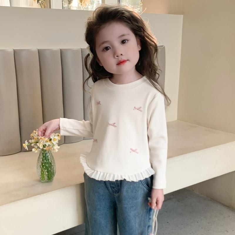 キッズ 女の子 ベビー 子供 長袖 Tシャツ カットソー 丸首 無地 レース フリル 綿混 やわらか素材 韓国風 おしゃれ 春 秋