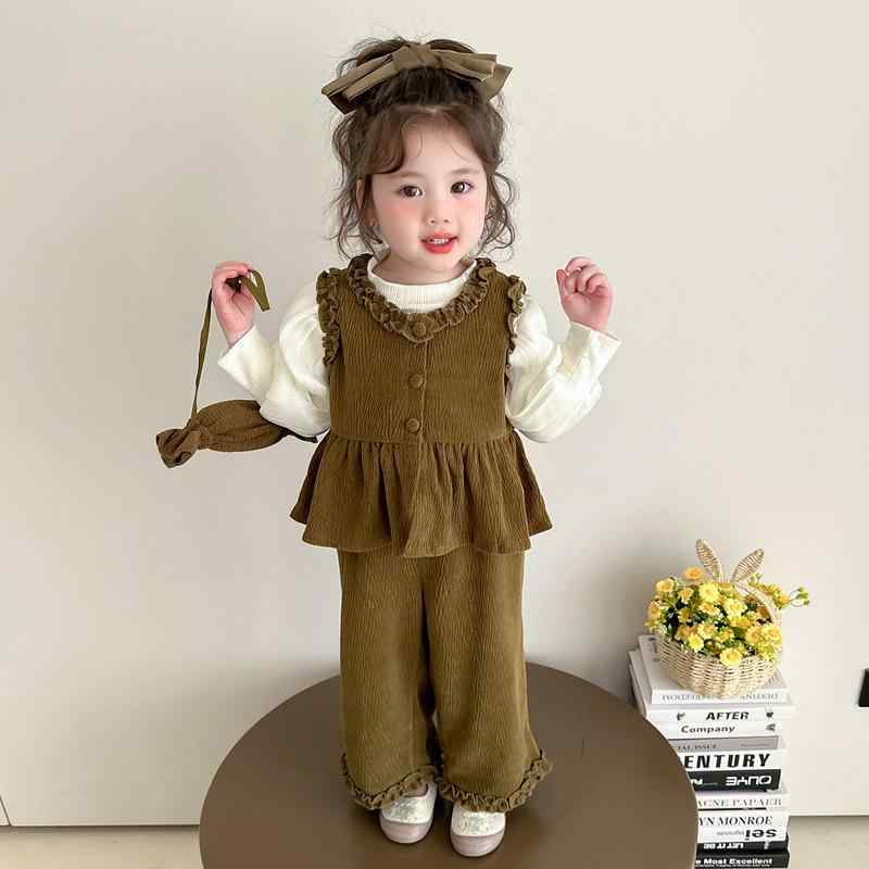 セットアップ キッズ 女の子 子供服 韓国風 おしゃれ カジュアル フリル 長袖 ロングパンツ 3点セット ポリエステル 柔らかい肌触り 春秋