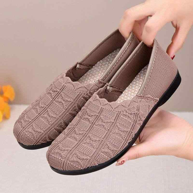 シューズ レディース 春物 スリッポン 中高年 シニア向け 軽量 ソフトソール クッション性 フラット ぺたんこ 通気性 蒸れにくい 滑り止め ゴム底 ストレッチ素材 布製アッパー カジュアル デイリー
