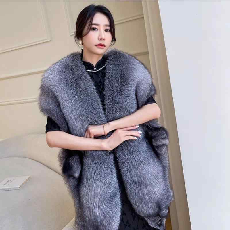 ファー レディース フォックスファー リアルファー 豪華 秋冬 防寒 保温 グラデーションカラー 付け襟 ..
