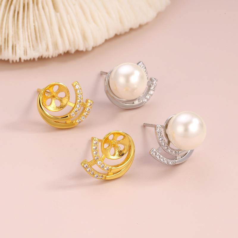 ピアス 変色防止 18K金メッキ 電気メッキ加工 マイクロパヴェ 銅製 羽根モチーフ 空枠 DIY ハンドメイド アクセサリーパーツ 台座 ストーン パール対応