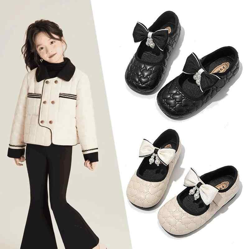 ガールズ シューズ 柔らかい底 ソフトクッション 滑り止め マジックテープ モカシン バレエシューズ プリンセス フォーマル 入学式 発表会 結婚式 リボン 合成皮革 韓国風 春秋 白 黒 キッズ 女の子 子供靴