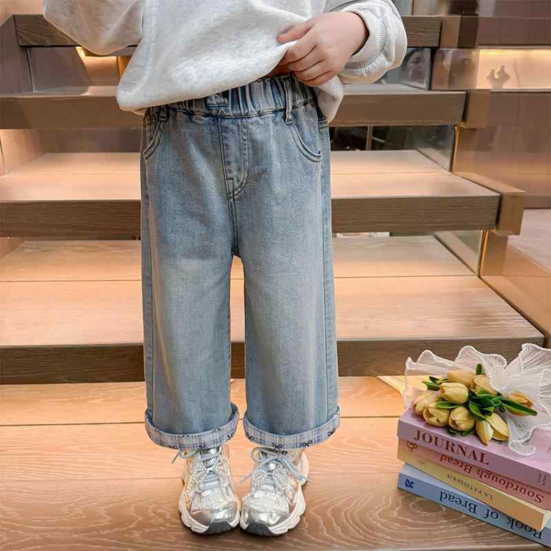 キッズ ボトムス 女の子 やわらか素材 ウエストゴム ゆったり ストレート デニムパンツ ミドルウエスト..