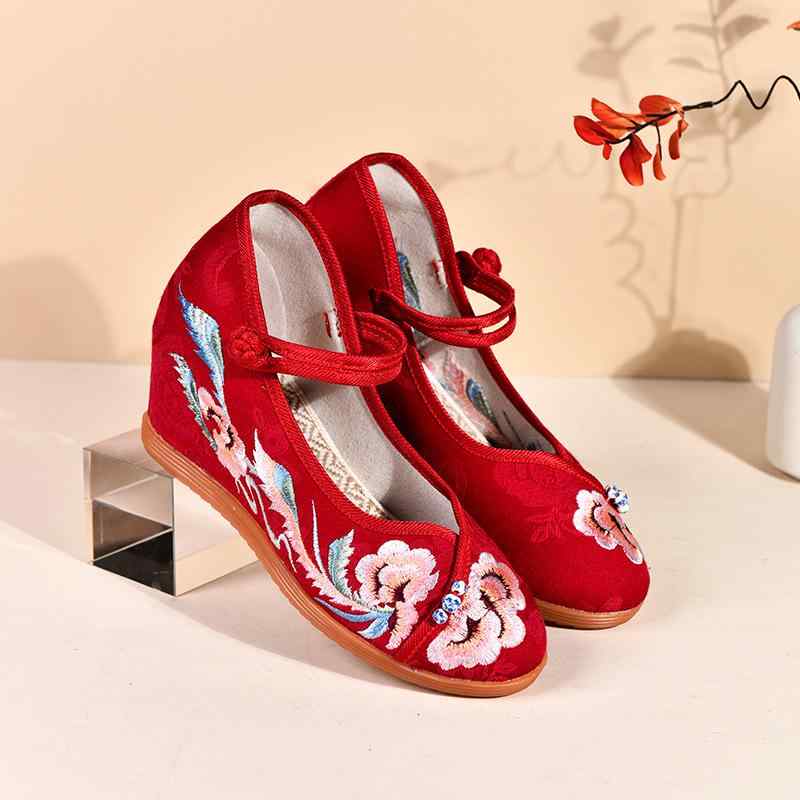 布靴 レディース 春夏秋 ローヒール ゴム底 牡丹刺繍 民族風 漢服スタイル 古風 ダンスシューズ 普段使..