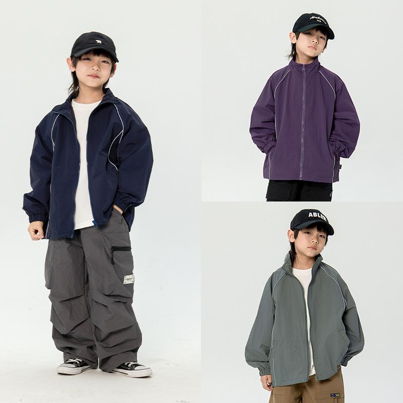 ジャケット 男の子 ボーイズ キッズ 春物 反射テープ付き ジップアップ 立ち襟 フードなし おしゃれ か..