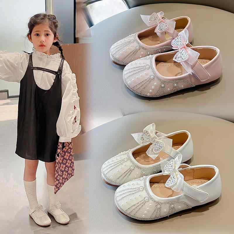 子供靴 女の子 プリンセスシューズ クリスタル パール ラインストーン 蝶々結び マジックテープ 発表会 結婚式 フォーマルドレスシューズ ローカット 滑り止め フェイクレザー 春夏秋