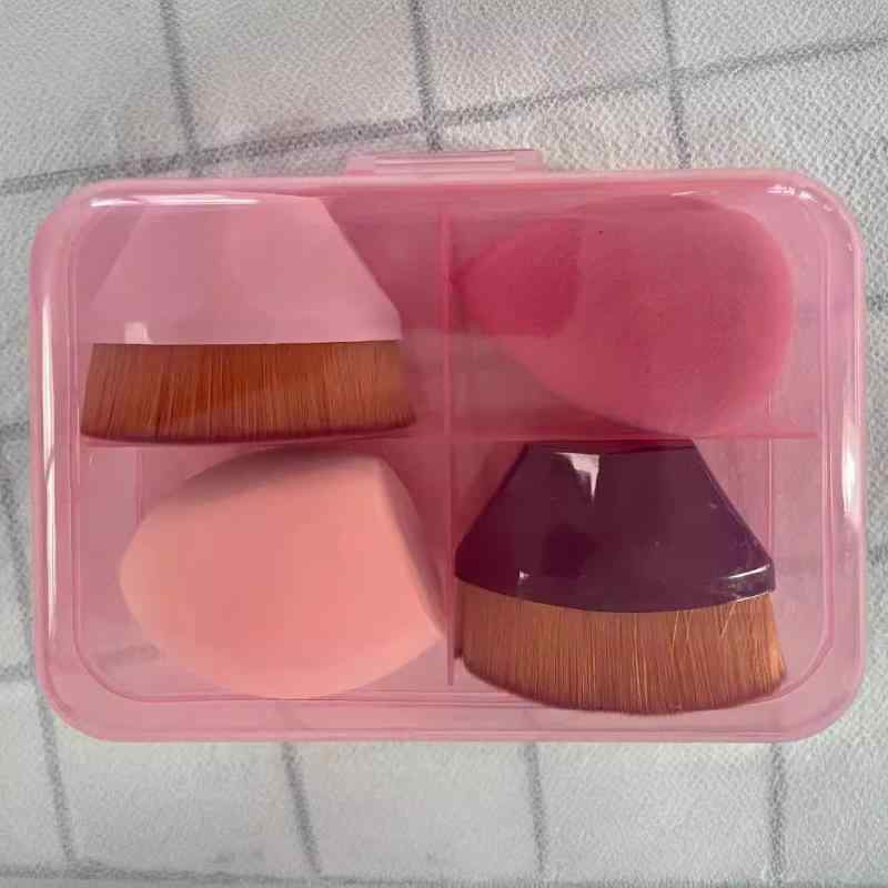 メイクブラシ 厳選 55番 ファンデーションブラシ 4本セット プロ仕様 ムラなし 毛穴レス 高カバー力 コ..