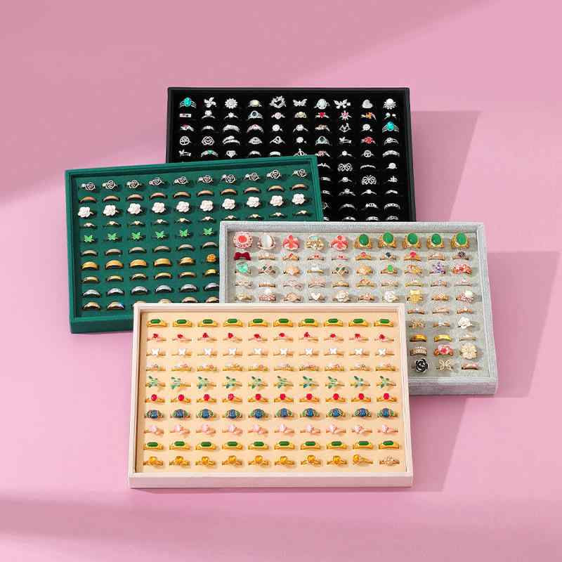 リングトレイ 高級感 ベルベット 大容量 100本収納 指輪 アクセサリー ジュエリー ディスプレイ 展示 陳列 収納 ケース 店舗用 宝石店 業務用