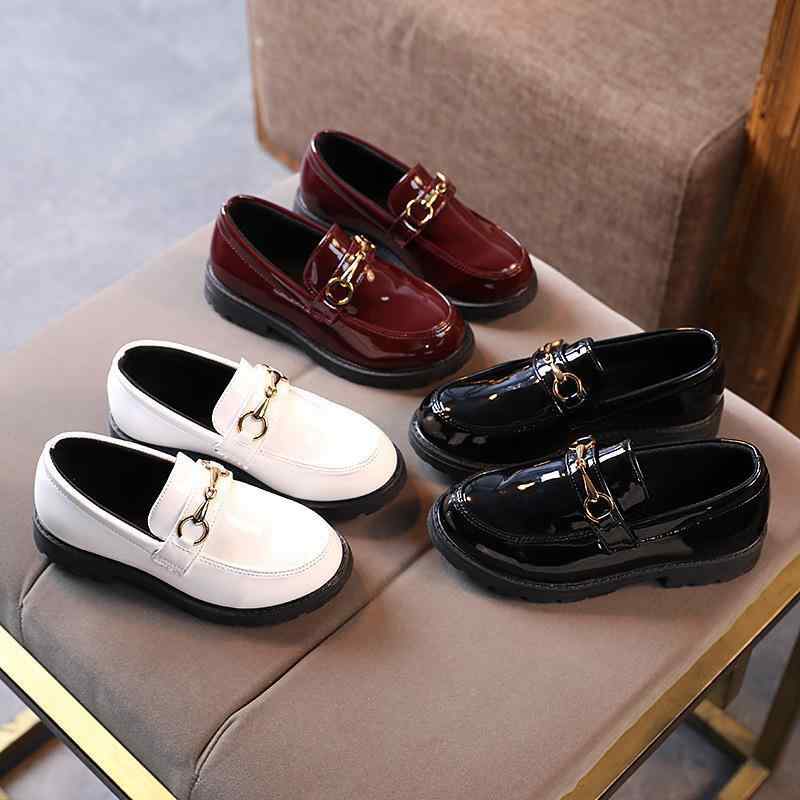 キッズ 男の子 女の子 柔らかな履き心地 屈曲性 通気性 滑り止め フォーマル靴 通学靴 合成皮革 革靴 小学生 発表会 結婚式 入学式 卒業式 セレモニー 韓国風 ブリティッシュ クラシック ブラック ホワイト ワインレッド 春夏秋