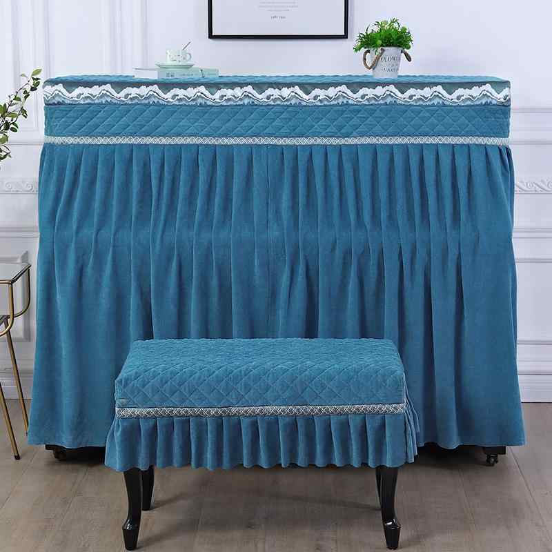 ・主な素材: ポリエステル100%・カテゴリ: ピアノカバー・スタイル: モダンシンプル・カラー展開: ブルー、グレー、オレンジ、グリーン・種類展開: ピアノカバー、一人用椅子カバー、二人用椅子カバー、ピアノカバー＋一人用椅子カバー、ピアノカバー＋二人用椅子カバー・推奨設置場所: リビング