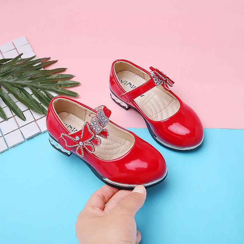 シューズ 女の子 キッズ パンプス 滑り止め 耐摩耗性 ソフトソール マジックテープ 発表会 フォーマル ドレスシューズ プリンセス 通学 学生靴 PUレザー リボン かわいい ブラック ホワイト ピンク 春秋