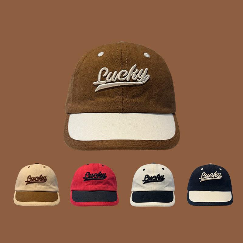 帽子 ベビー キッズ 赤ちゃん 子供 6-18ヶ月向け 春秋 秋冬 保温 日よけ UV対策 英字 ロゴ キャップ 野球帽 おしゃれ かわいい ホワイト カーキ ブラウン レッド ブラック