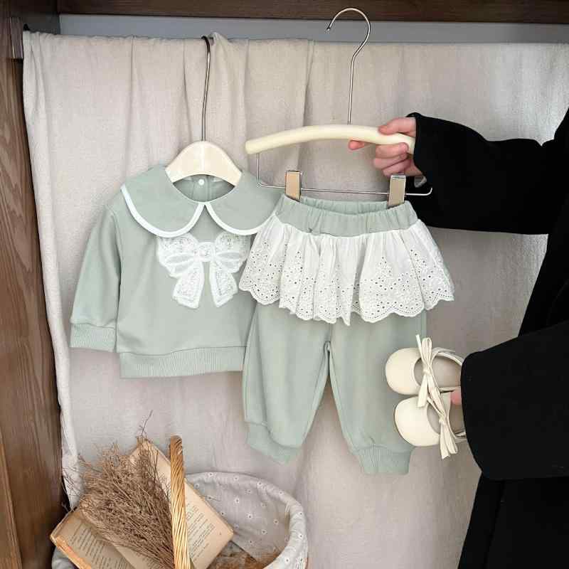 ベビー 女の子 セットアップ リボン 付け襟 切り替え レース トレーナー ロングパンツ 春秋 薄手 柔ら..