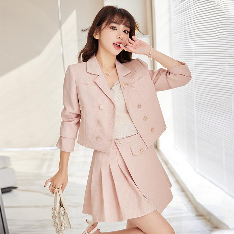 着丈50 濃いピンク色のジャケット 生地は厚手です。 楽天市場】【クーポンで☆20%OFF】 ダウンジャケット レディース