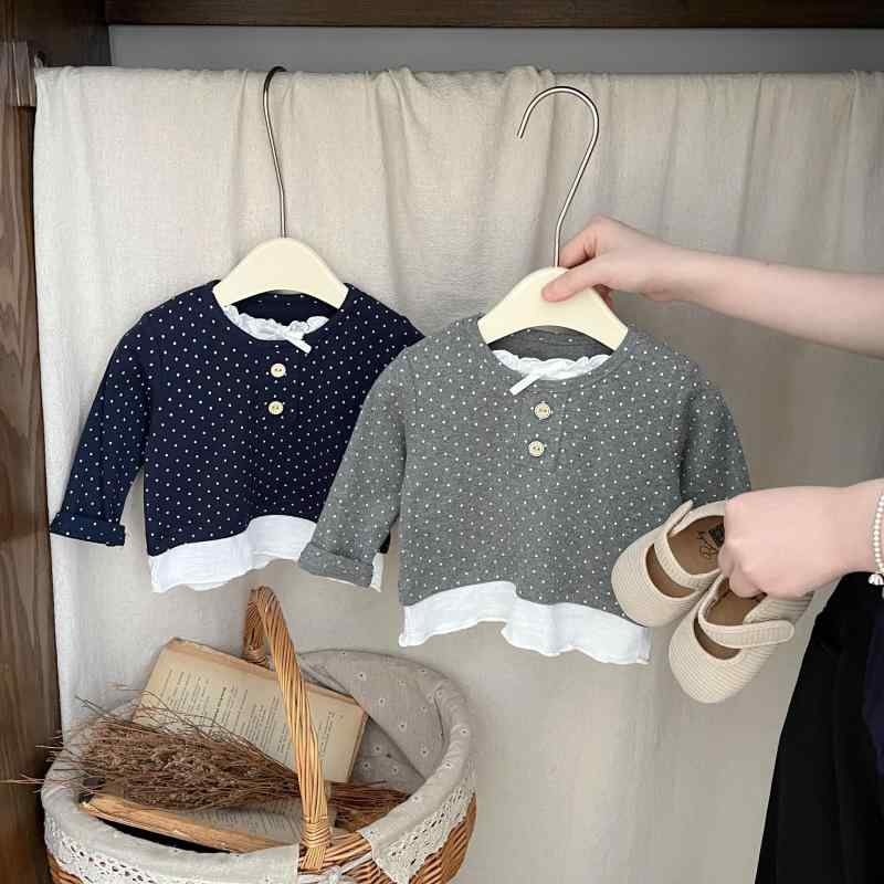 キッズ 女の子 長袖 綿 Tシャツ ドット柄 フェイクレイヤード 重ね着風 トップス 春 秋 普段着 通園 保育園 着回し 韓国子供服 かわいい ベビー 幼児 クルーネック 保温性