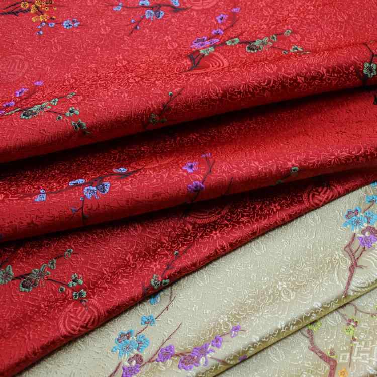 生地 中国風 レトロ ジャカード織 錦織サテン 梅柄 シルク調 ポリエステル 舞台衣装 装飾用 手芸用 チャイナドレス モンゴル衣装 クッションカバー 和装小物 秋冬 大紅 浅黄 75cm幅