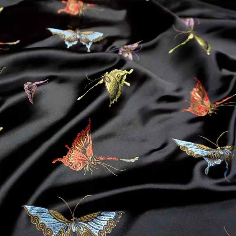 布地 広幅 145cm幅 柔らかな 錦サテン生地 黒地 五彩蝶々 レトロ柄 ジャガード 新中華風 ポリエステル チャイナドレス 漢服 手芸用 洋裁用 ハンドメイド 春夏(x2)